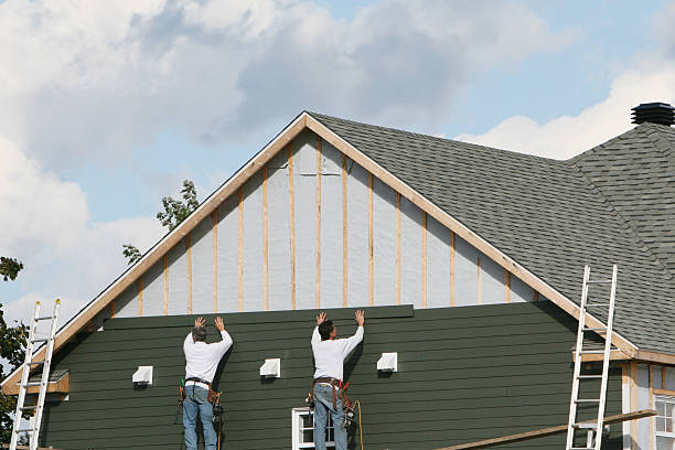 Professional Siding Repair technician working in Candler, NC